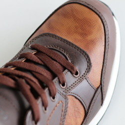 elten sicherheitsschuh sneaker braunes leder weiße gummisohle